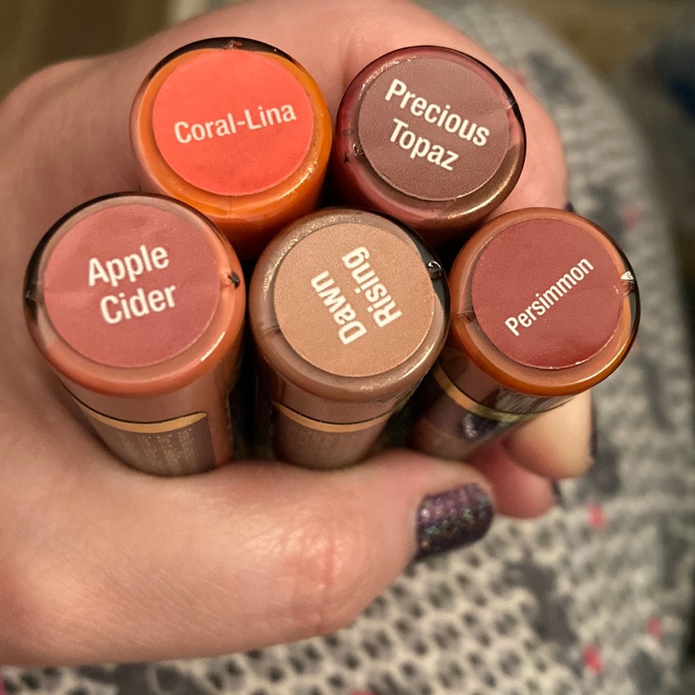 5 colors